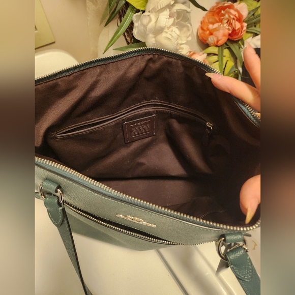 Coach Green Tote - Picture 2 of 2